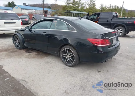 2016 Mercedes-Benz E 400 4Matic z USA, uszkodzony, nr VIN WDDKJ6HB1GF345338